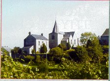 Le village - Figure 1 - L'église du Wayaux